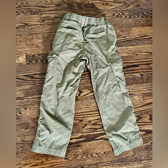 Land’s End Durable Army Green Cargo Pants (8 YR) - Picture 4 of 4